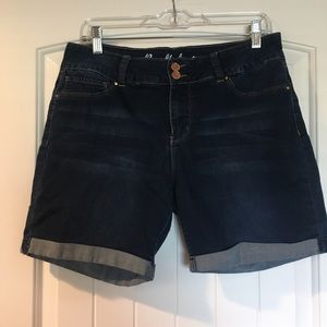 Dark wash stretch shorts